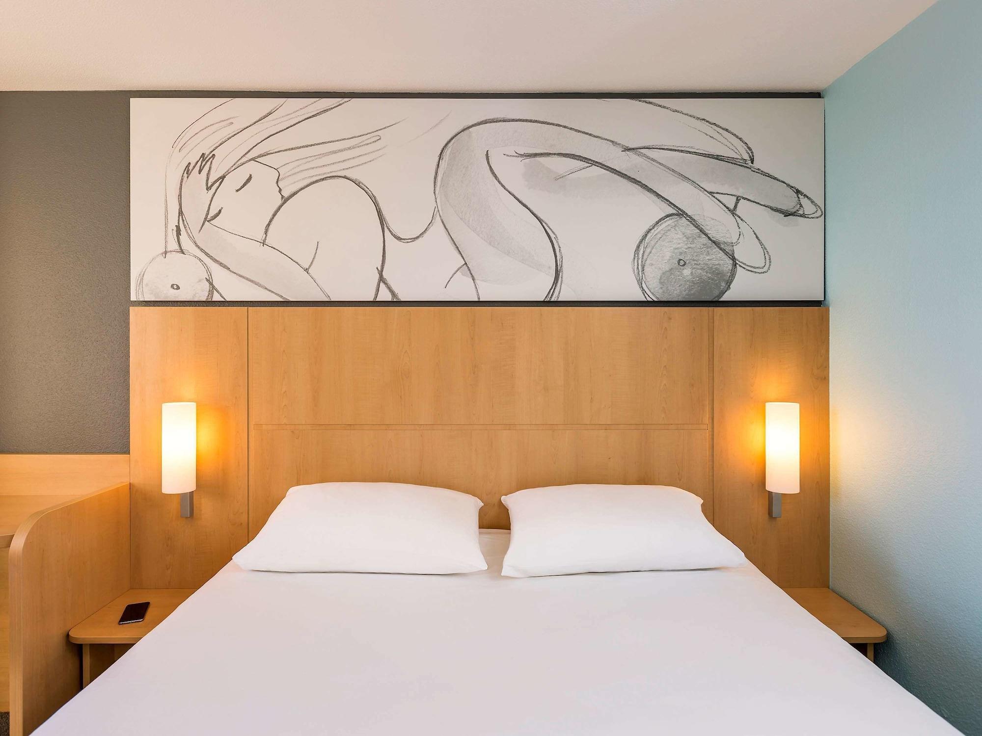 Ibis Roscoff Hotel Exterior photo