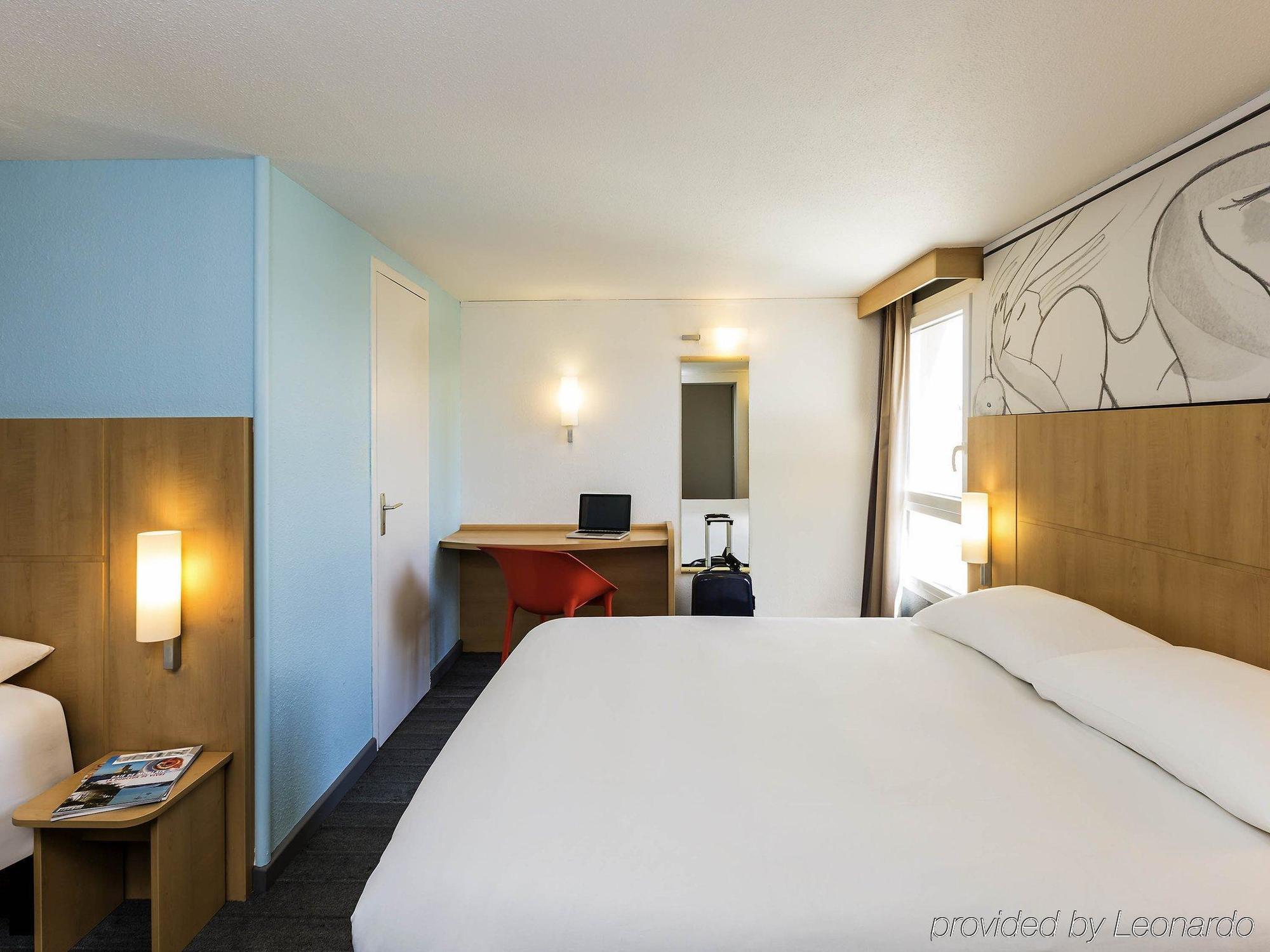 Ibis Roscoff Hotel Exterior photo