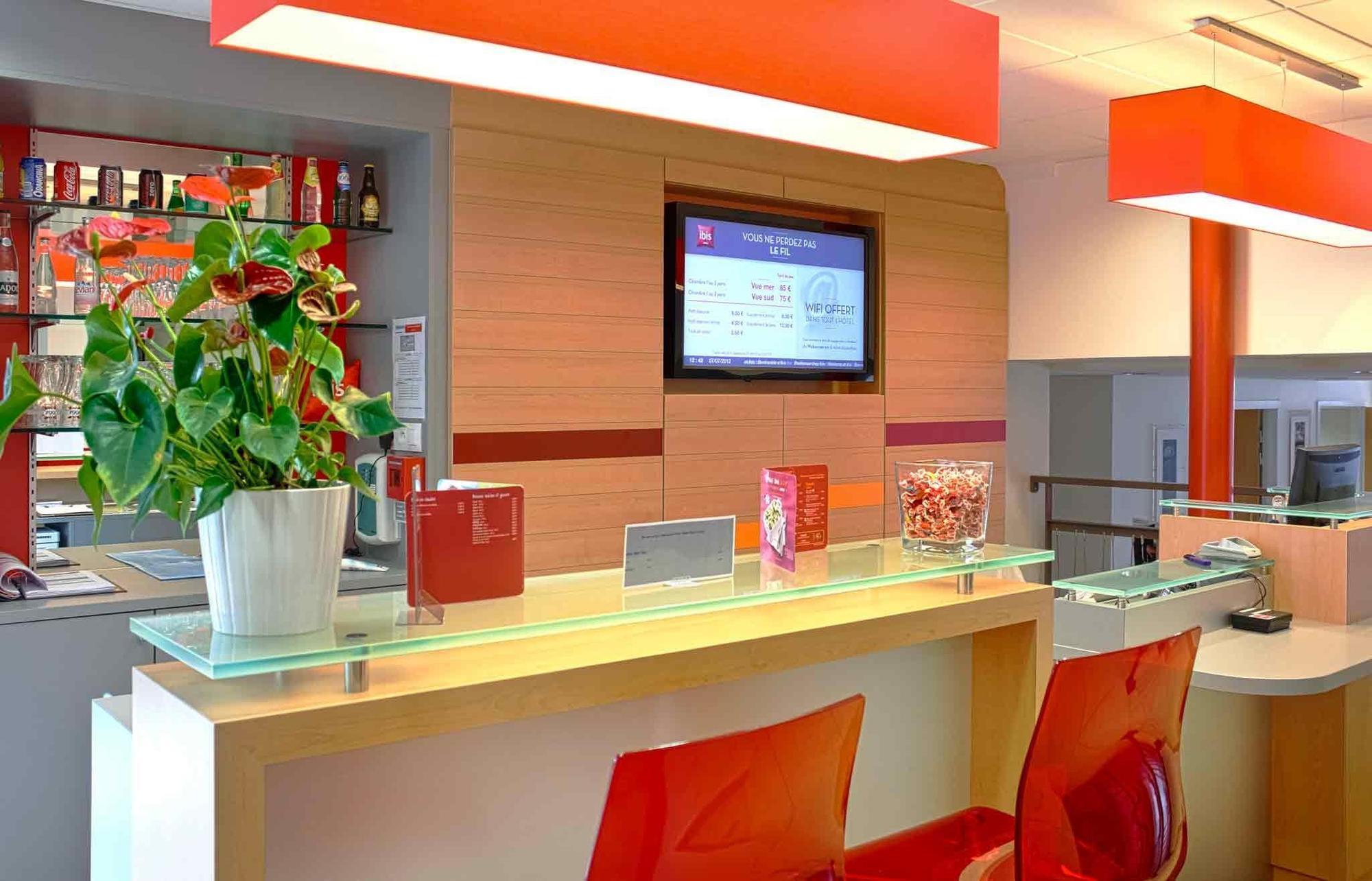 Ibis Roscoff Hotel Exterior photo