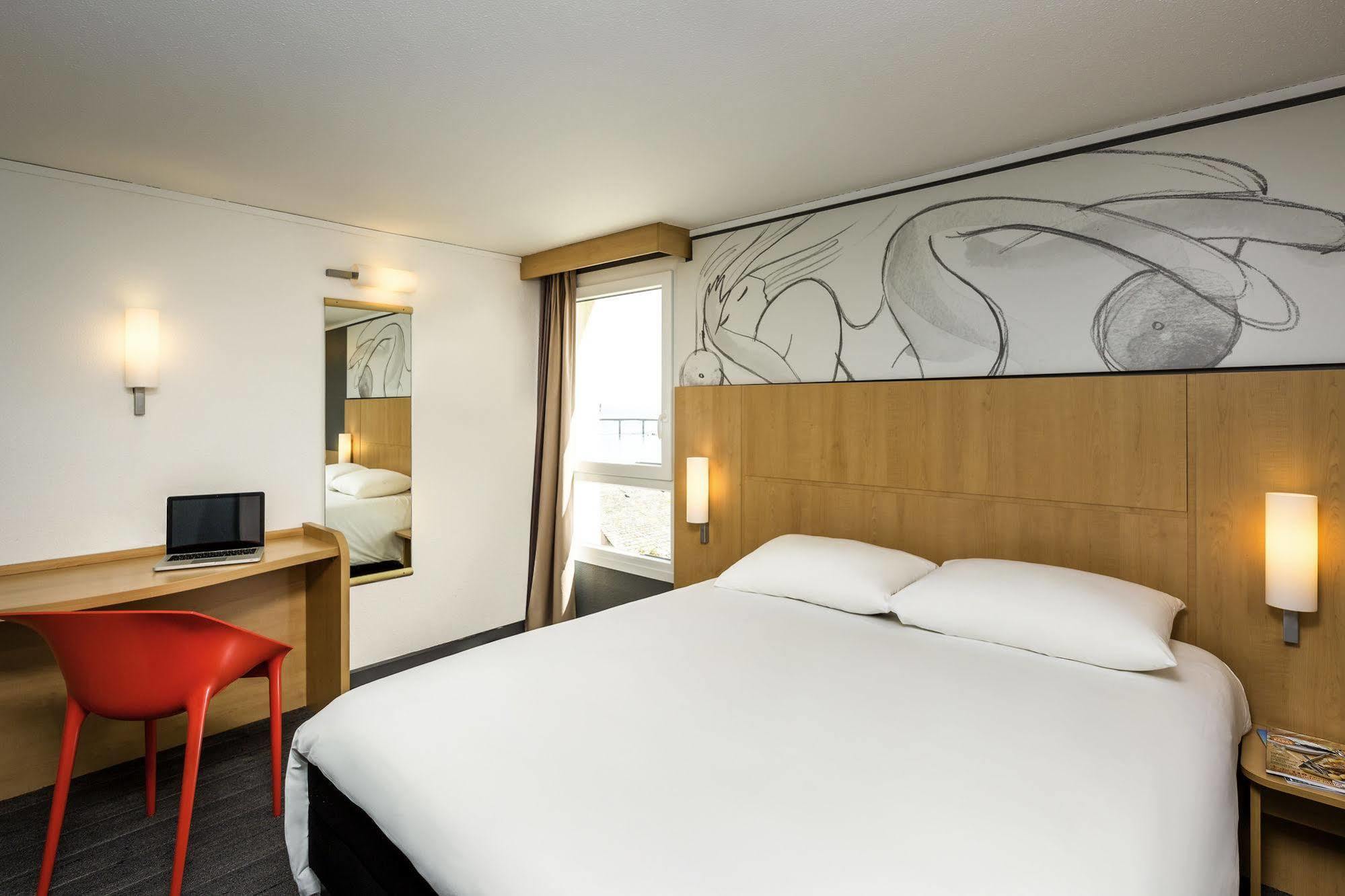 Ibis Roscoff Hotel Exterior photo